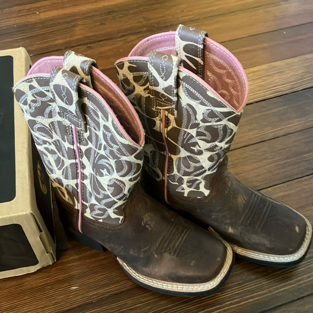 Ariat Girls Toddler QuickDraw boots 8” unworn